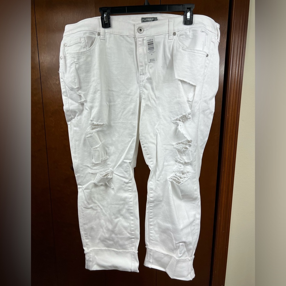 Torrid Boyfriend Crop Jeans